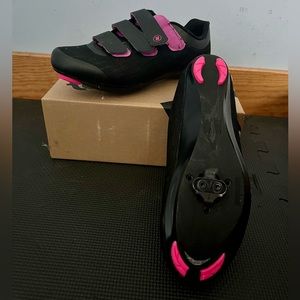 Women’s Size 8 SPD Indoor Cycling Shoes